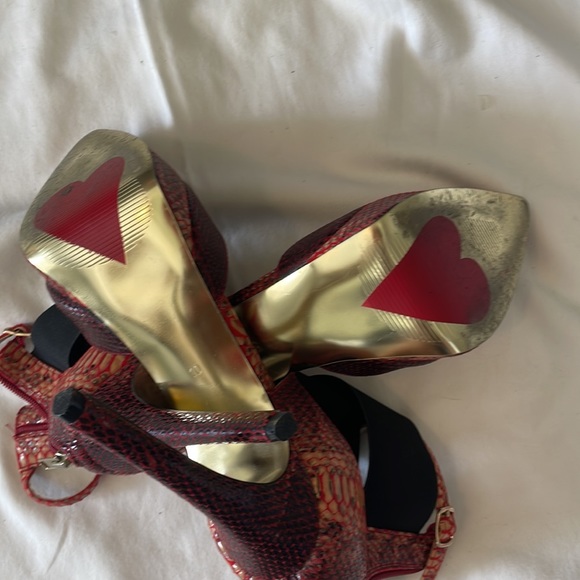 Luichiny snake skin /reddish pattern platform heel - Picture 8 of 8